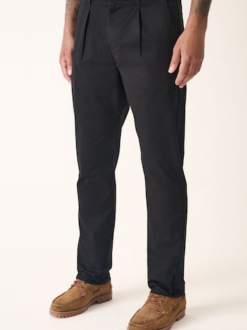 Effilé Pantalon à pince Next en noir