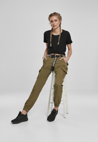 Effilé Pantalon cargo Urban Classics en vert