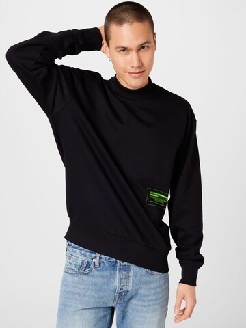 HUGO Red Sweatshirt in Black: front