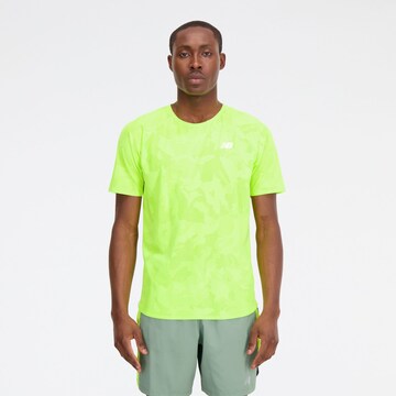 T-Shirt fonctionnel 'Q Speed' new balance en vert : devant