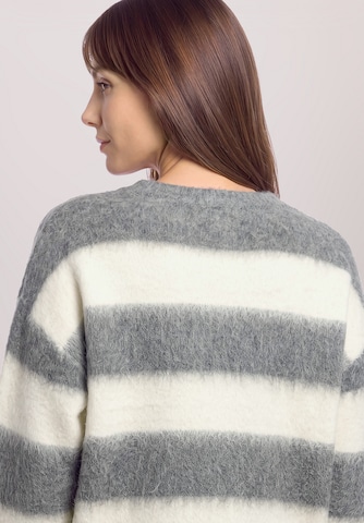 Pull-over Betty & Co en gris
