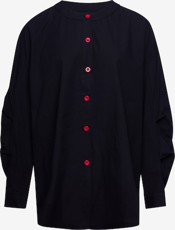 Usha - Blusa en negro: frente