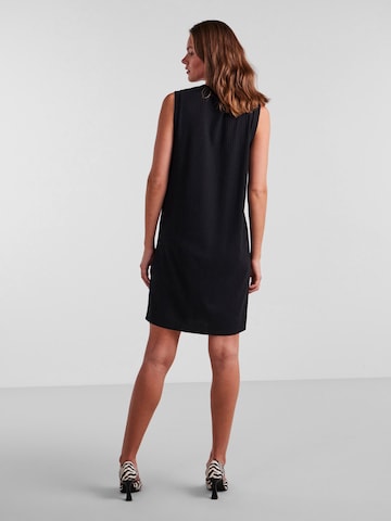 PIECES - Vestido 'KYLIE' en negro