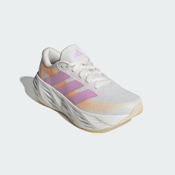 Chaussure de course 'Galaxy 8' ADIDAS PERFORMANCE en blanc