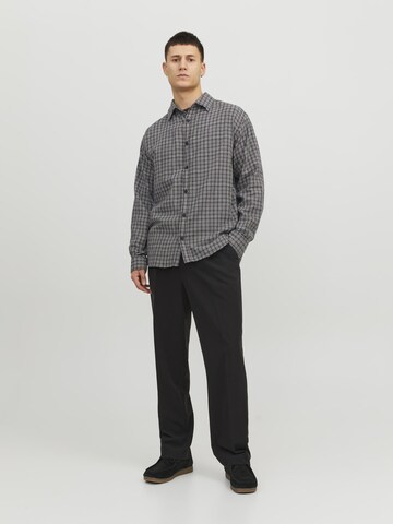 JACK & JONES Comfort fit Button Up Shirt 'JORGRACIA PARKER' in Black