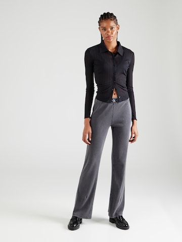 Calvin Klein Jeans - Blusa en negro
