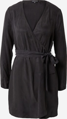 Robe Superdry en noir : devant