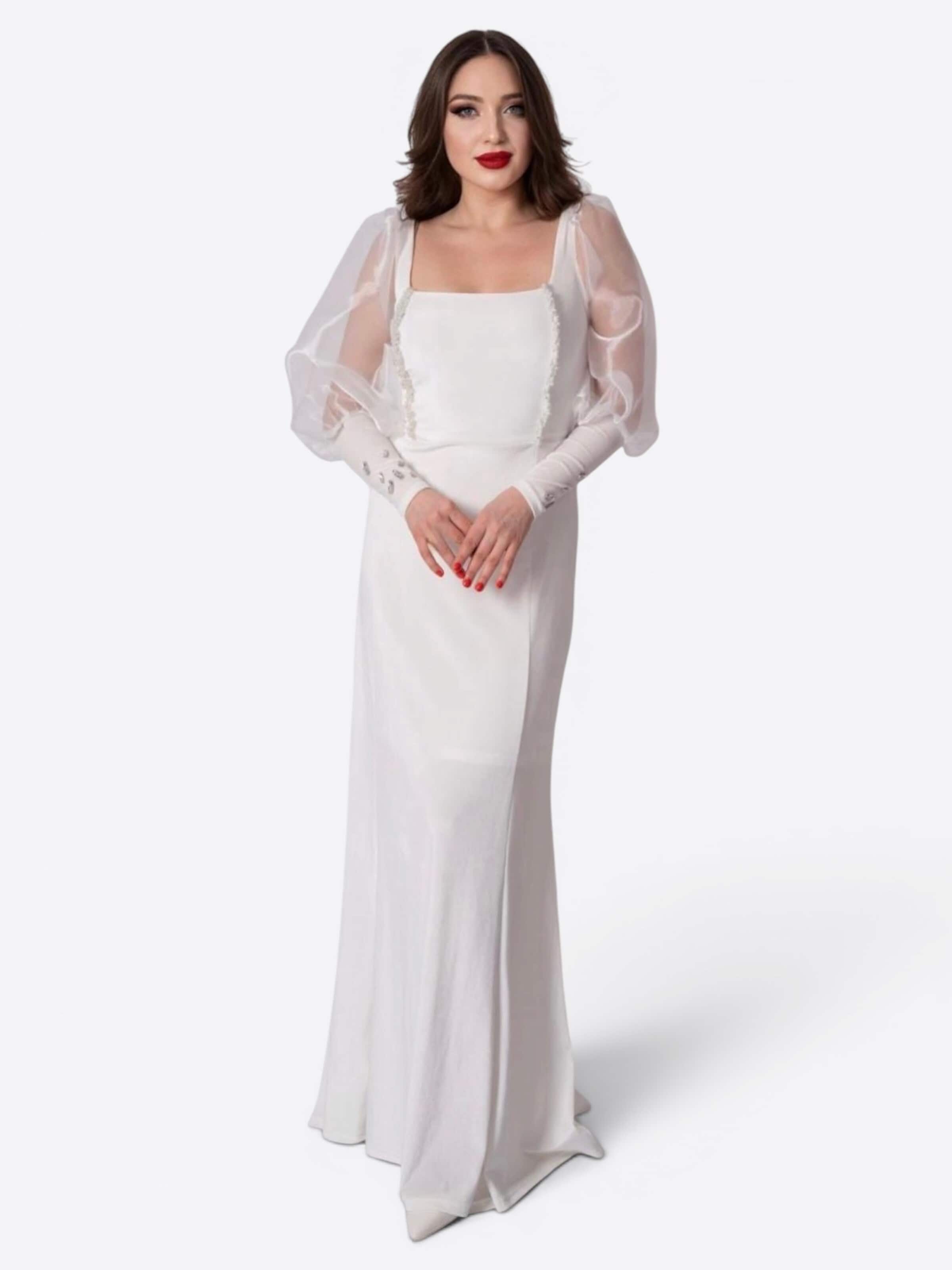 Elena Athanasiadou Evening dress in White: front