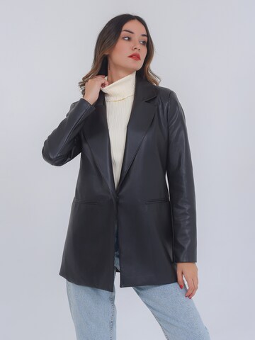 FRESHLIONS Blazer ' Cintia ' in Black: front