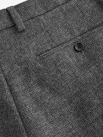 Regular Pantalon à plis Next en gris