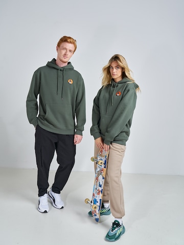 Sweat-shirt 'Elia' ABOUT YOU x Swalina&Linus en vert