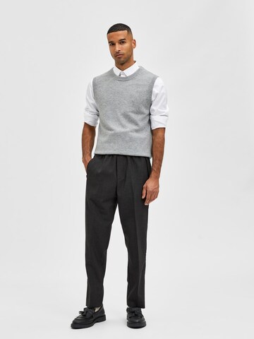 SELECTED HOMME Tapered Ráncos nadrág - szürke