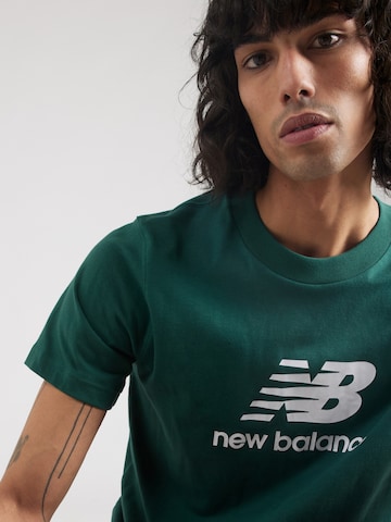 new balance Μπλουζάκι σε πράσινο