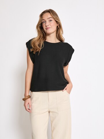T-shirt 'Averly' Peppercorn en noir : devant