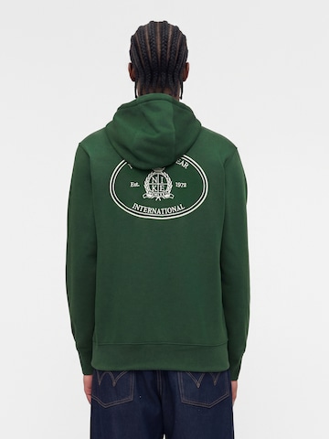 Nike Sportswear Sweatshirt 'Club' in Green: front