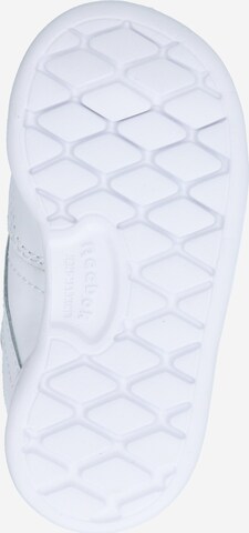 Sneaker 'Club C' di Reebok in bianco