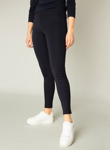 BASE LEVEL Skinny Leggings 'Ornika' in Blau: predná strana