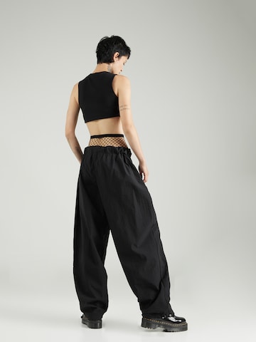 Nasty Gal Wide Leg Hose in Schwarz