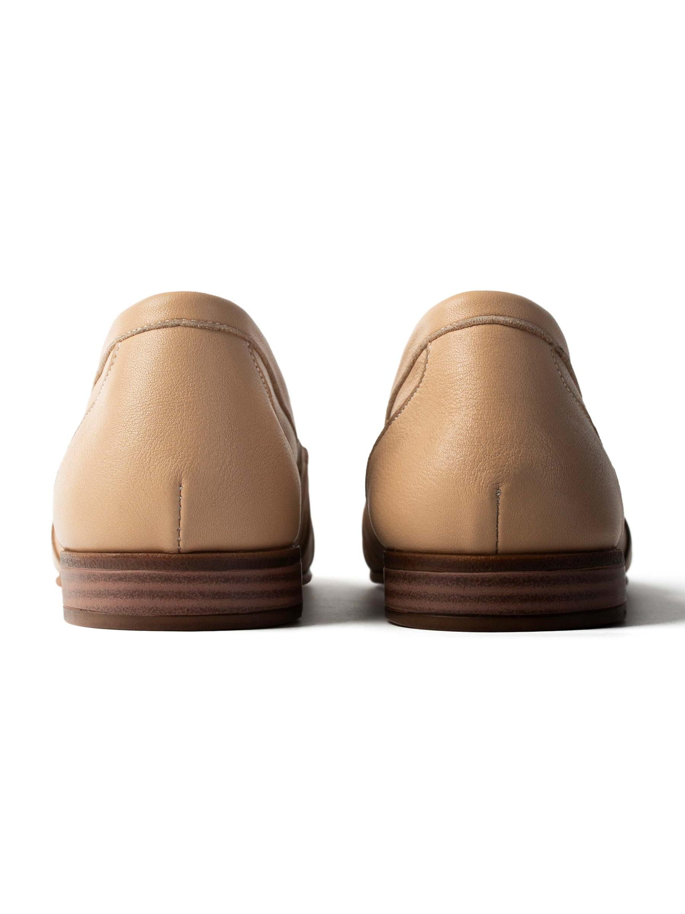 L37 HANDMADE SHOES Mokassin 'WILDFLOWERS IN HER HAIR'‌‌ in Beige