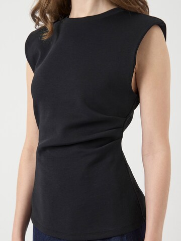YAS Top 'YASPINA' in Black