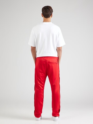 Champion Authentic Athletic Apparel regular Παντελόνι σε κόκκινο