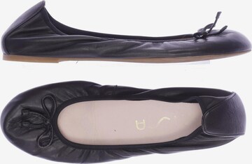 UNISA Flats & Loafers in 40 in Black: front