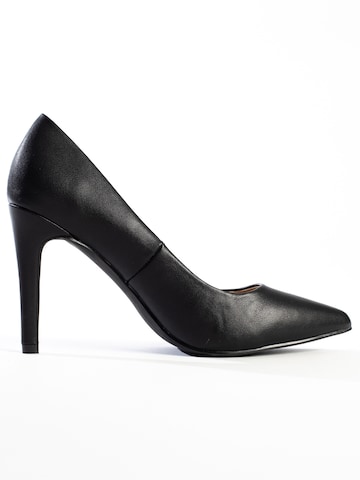 Pumps 'Carla' de la Celena pe negru