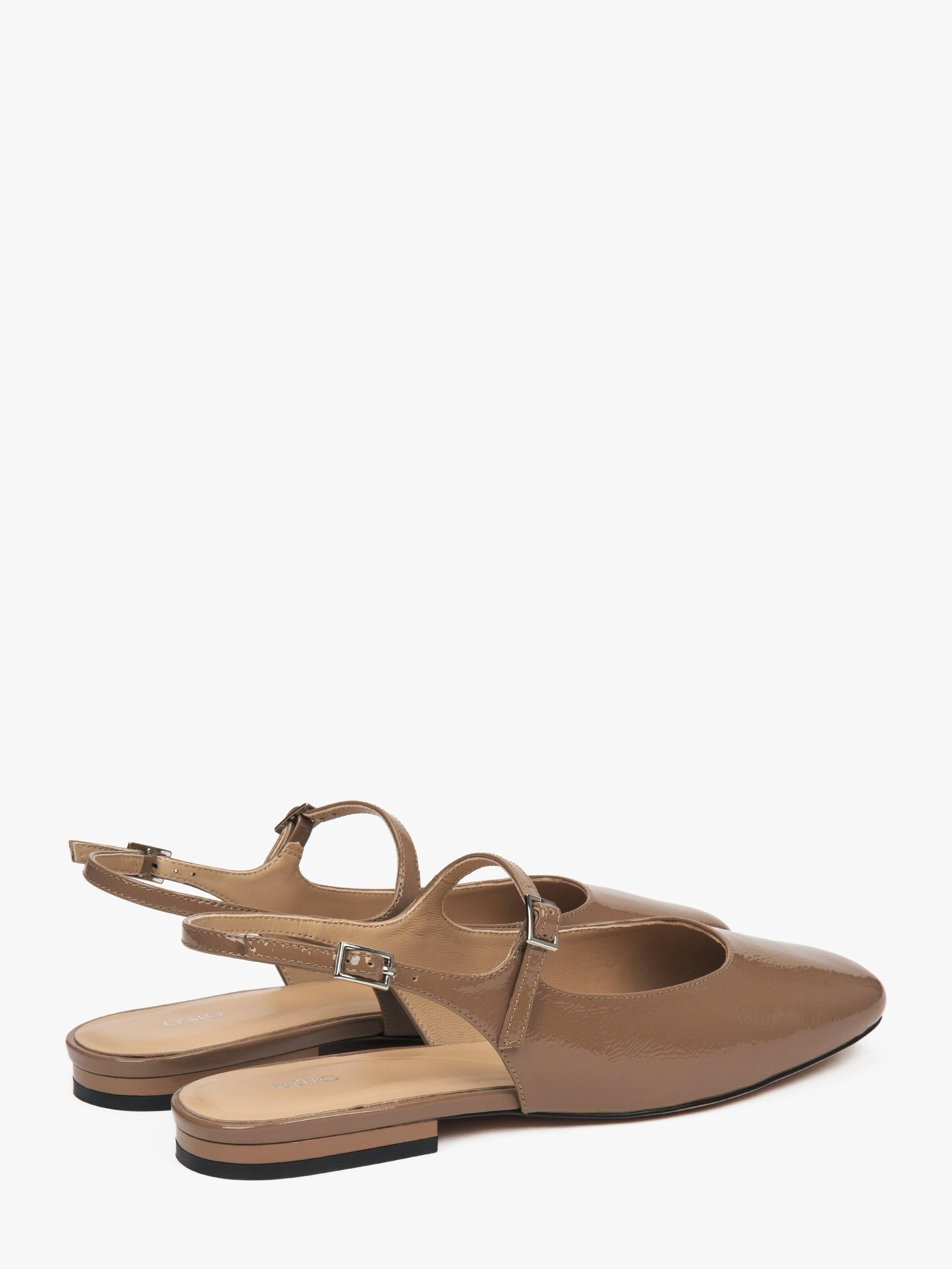 Estro Ballet Flats with Strap '501-02' in Brown