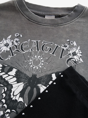 Set Next en gris