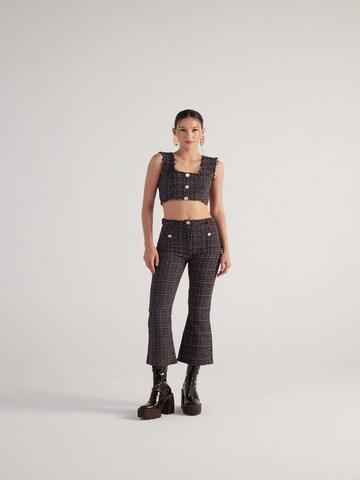 HOLLY LOLLY Flared Hose in Schwarz