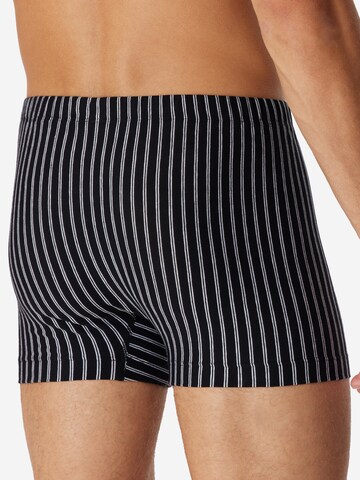 SCHIESSER Boxershorts '95/5 Essentials Organic Cotton' in Zwart
