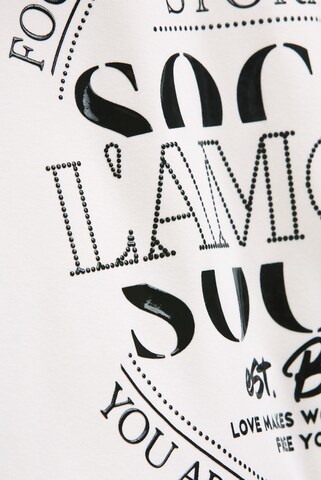 Soccx Kapuzensweatjacke mit Glossy-Rücken-Artwork in Weiß