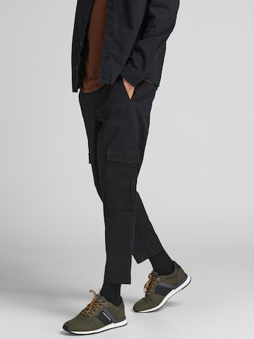 regular Pantaloni cargo 'Bill' di JACK & JONES in nero: frontale