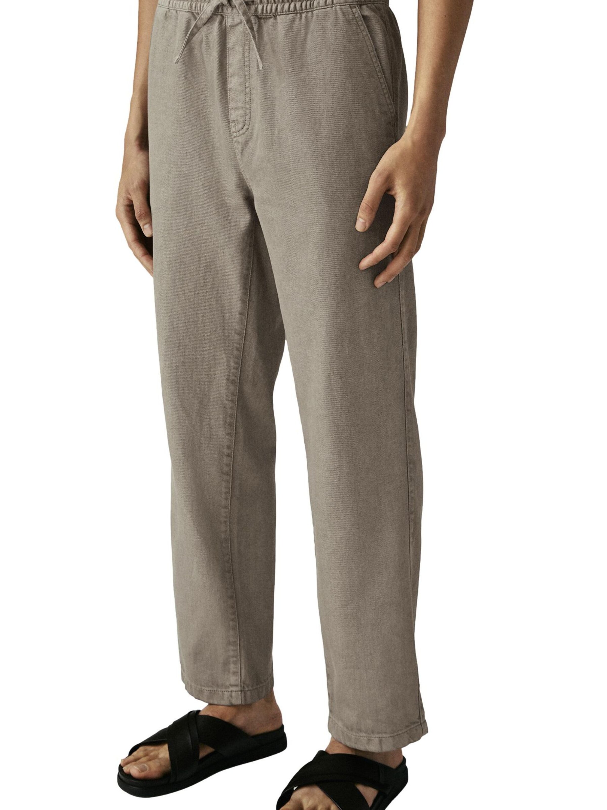 Next Loosefit Hose in Braun