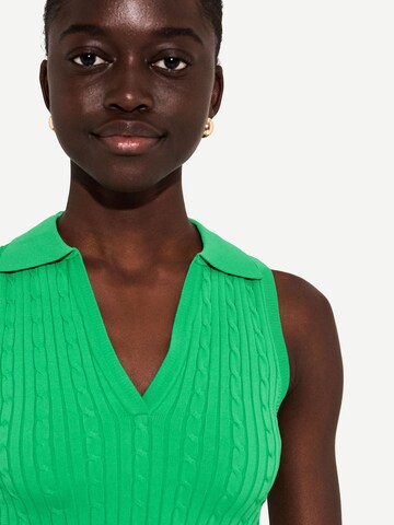 Bershka Knitted top in Green