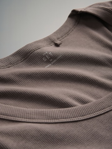 Maglietta di The Set in marrone