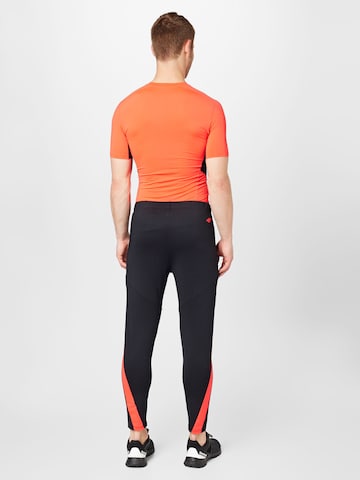 4F Slimfit Športne hlače | črna barva