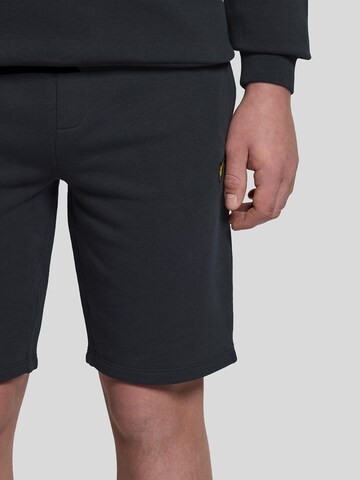 Lyle & Scott Regular Broek in Blauw