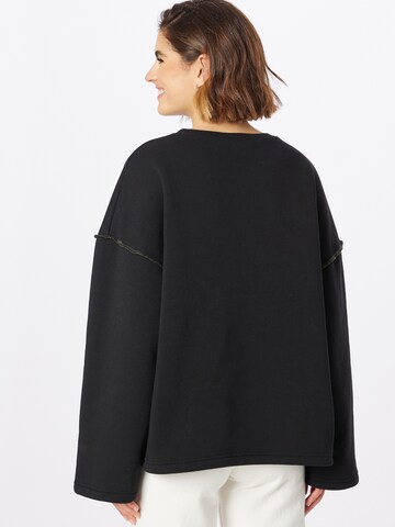 MisspapSweater majica - crna boja