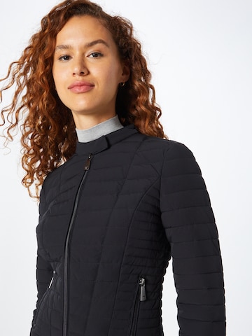 GUESS Jacke 'Vona' in Schwarz