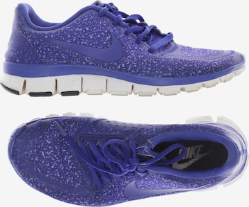 NIKE Sneakers & Trainers in 38,5 in Blue: front