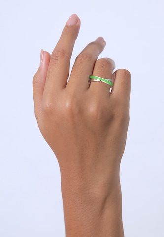 Bague ELLI en vert : devant