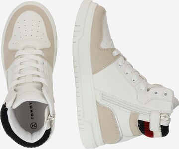 TOMMY HILFIGER Sneaker in Beige