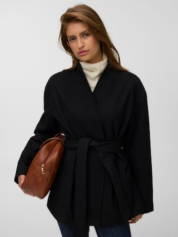 VERO MODA Mantel 'VMBabettenora' in Schwarz: Vorderseite