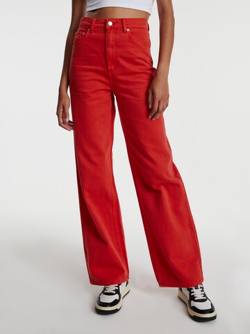 Wide leg Jeans 'Avery' di EDITED in rosso: frontale