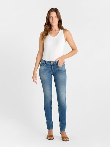 Coupe slim Jean Le Temps Des Cerises en bleu