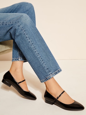 Friends Like These Balerinke | črna barva