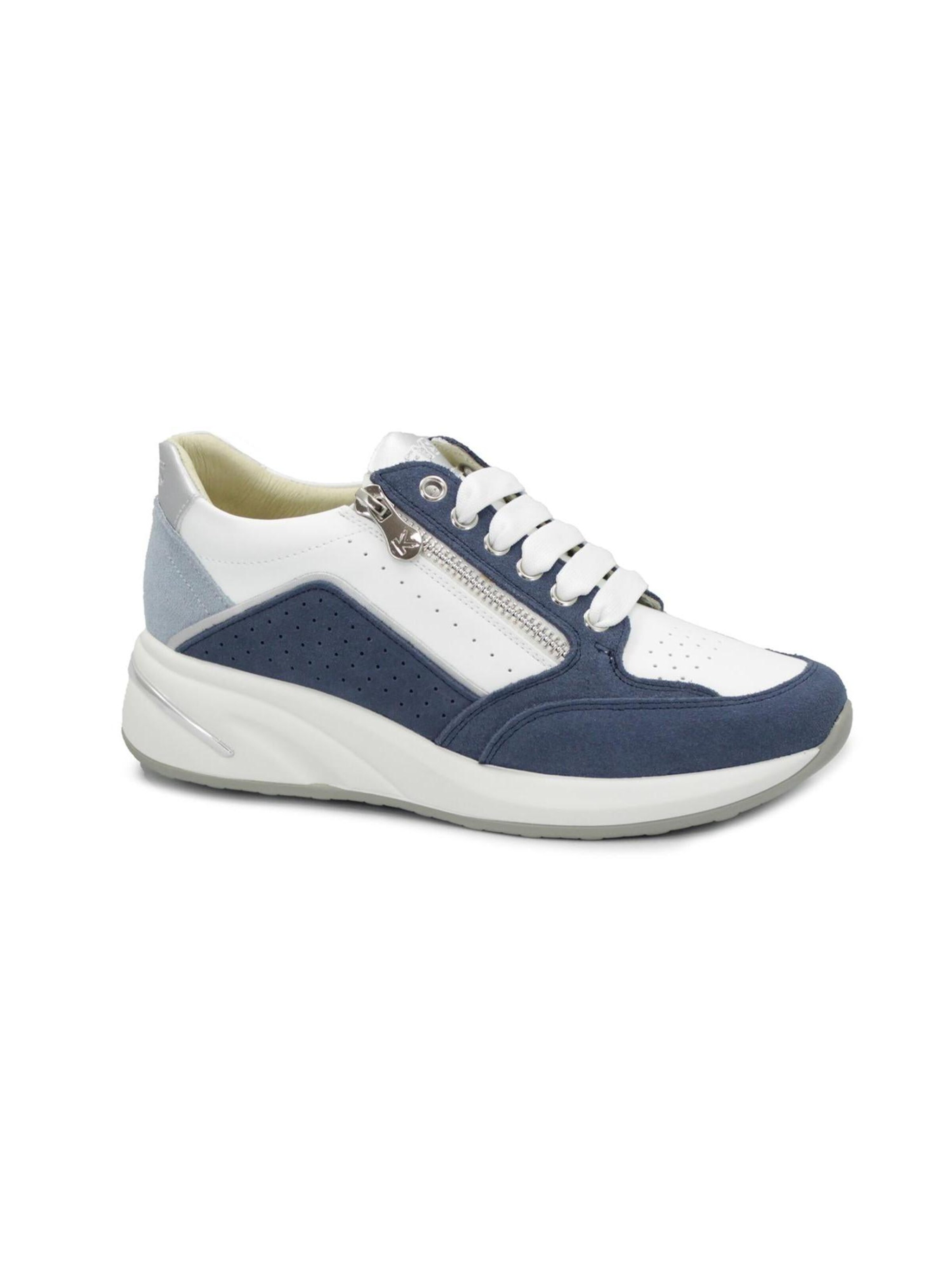 Keys Sneakers in Blue: front