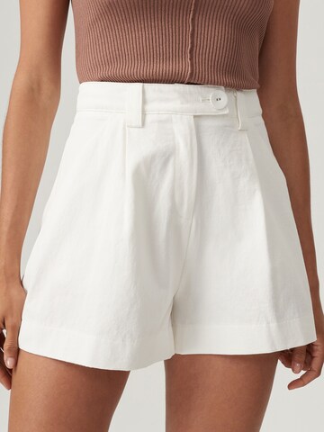 regular Pantaloni 'ALYSSA' di The Fated in bianco: frontale
