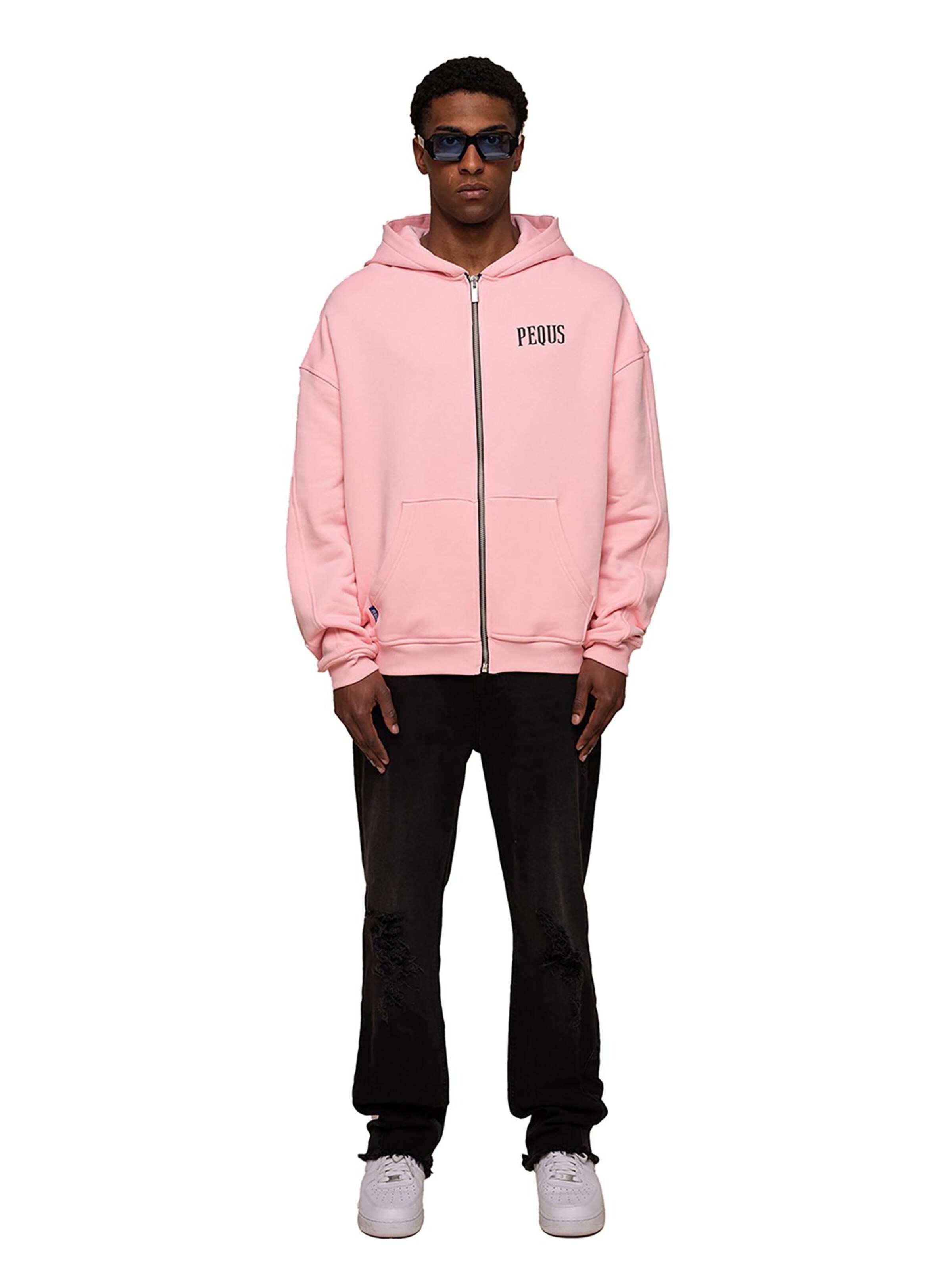 Pequs Sweatshirt 'Chest Logo' in Pink: front